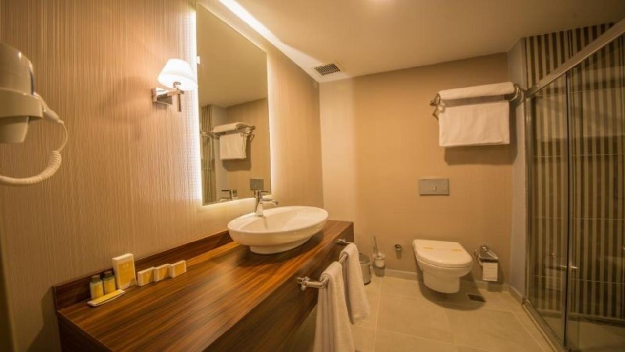 Bendis Hotel Kesan Exterior foto